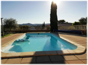 LA Golondrina studio avec sa piscine, au calme.